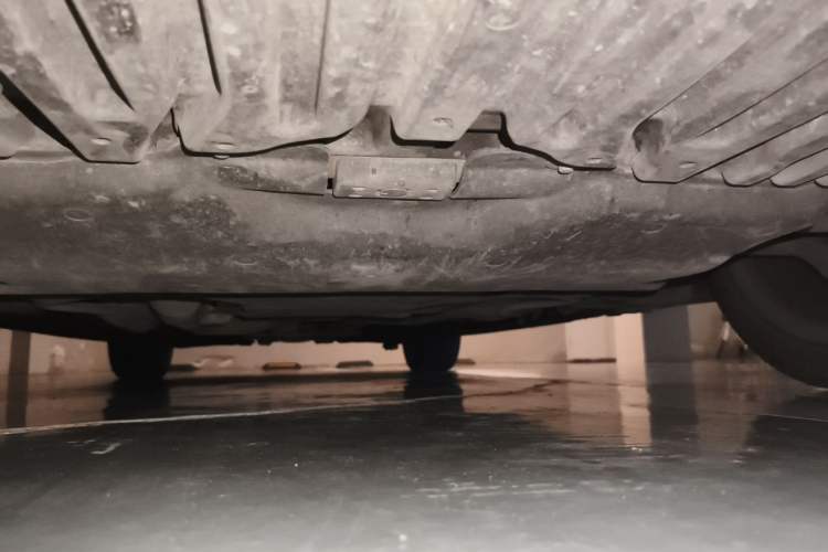 Used Mercedes-Benz E-Class 2015 Facelift E 200 L Chassis Front