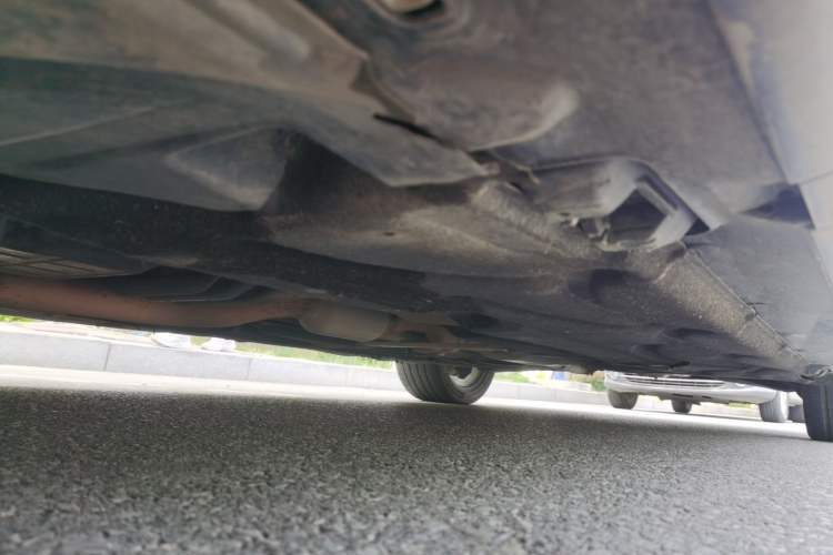 Used Mercedes-Benz E-Class 2015 E 260 L Sport Edition Chassis Front Left