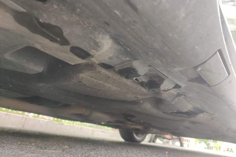 Used Mercedes-Benz E-Class 2015 Restyled E 260 L Sport Edition Chassis Front Left