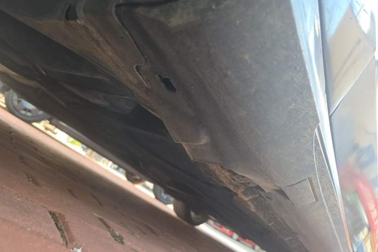Used Mercedes-Benz E-Class 2015 E 260 L Sport Edition Chassis Front Left