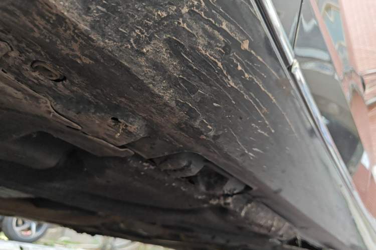Used Mercedes-Benz E-Class 2015 Facelift E 200 L Chassis Front Left