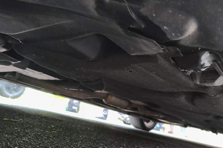 Used Mercedes-Benz E-Class 2015 Restyled E 260 L Sport Edition Chassis Front Left