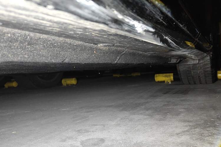 Used Mercedes-Benz E-Class 2015 E 260 L Sport & Fashion Model Chassis Front Left