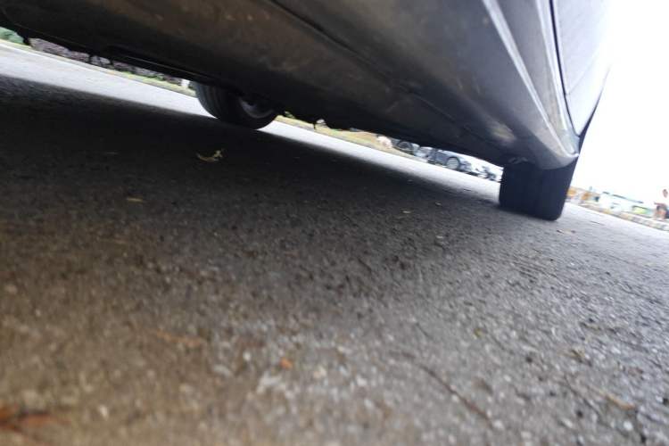 Used Mercedes-Benz E-Class 2015 E 200 L Sport Edition Chassis Front Left