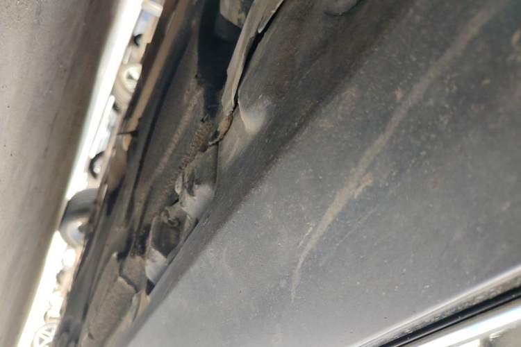 Used Mercedes-Benz E-Class 2015 E 320 L 4MATIC Chassis Front Left