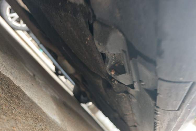 Used Mercedes-Benz E-Class 2015 E 260 L Sport Edition Chassis Front Left