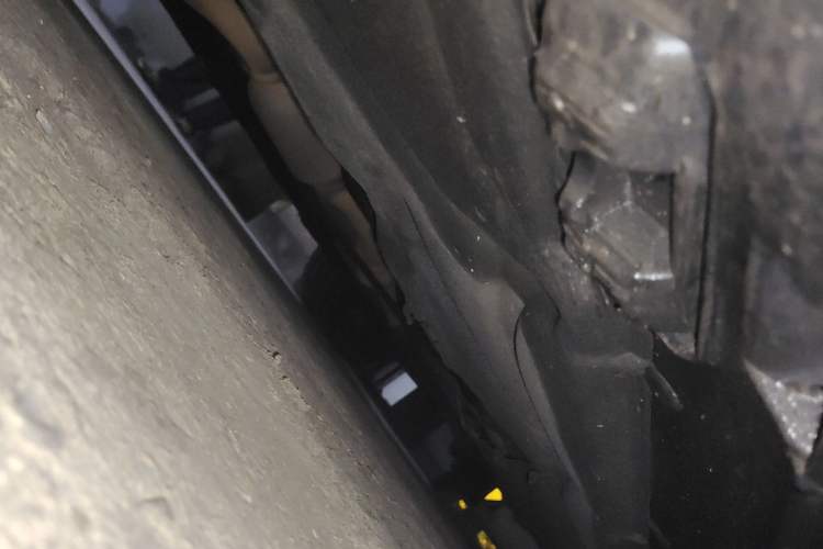 Used Mercedes-Benz E-Class 2015 E 260 L Sport Luxury Model Chassis Front Left
