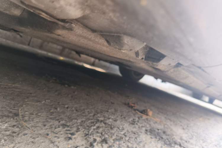 Used Mercedes-Benz E-Class 2015 E 260 L Sport & Fashion Model Chassis Front Left