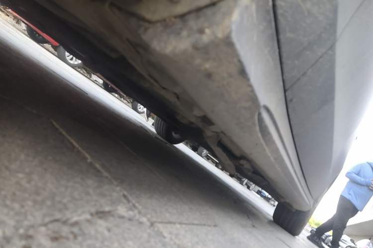 Used Mercedes-Benz E-Class 2015 E 320 L Sport 4MATIC Chassis Front Left