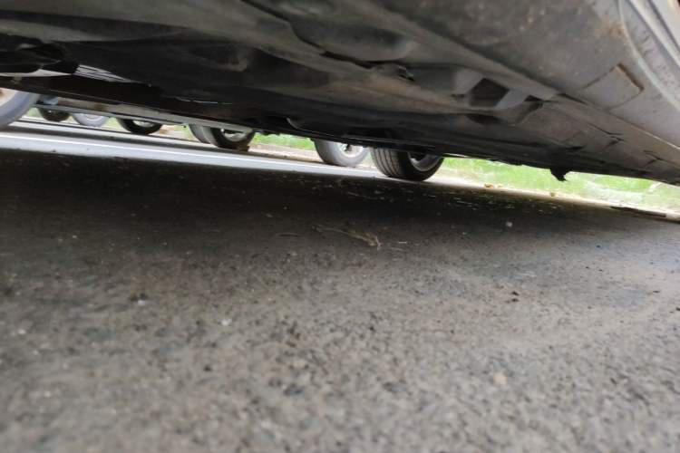 Used Mercedes-Benz E-Class 2015 E 260 L Sport Edition Chassis Front Left