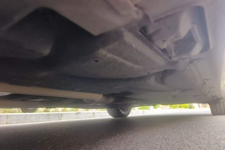 Used Mercedes-Benz E-Class 2015 E 320 L 4MATIC Chassis Front Left