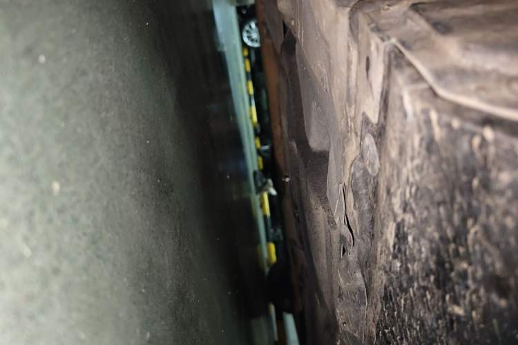 Used Mercedes-Benz E-Class 2015 Revised E 180 L Sport Edition Chassis Front Left