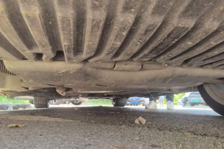 Used Mercedes-Benz E-Class 2015 E 200 L Chassis Front