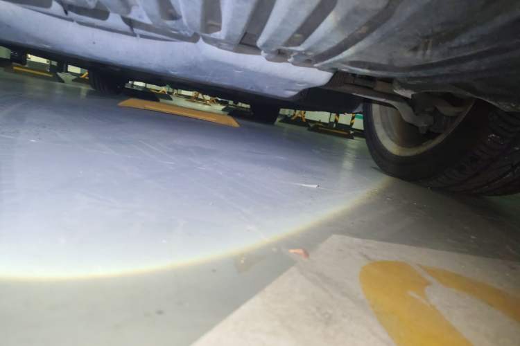 Used Mercedes-Benz E-Class 2015 E 260 L Chassis Front