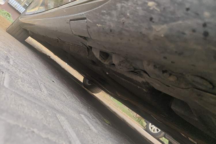 Used Mercedes-Benz E-Class 2015 Revised E 260 L Chassis Front Right