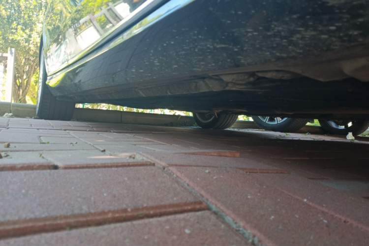 Used Mercedes-Benz E-Class 2015 E 260 L Chassis Front Right