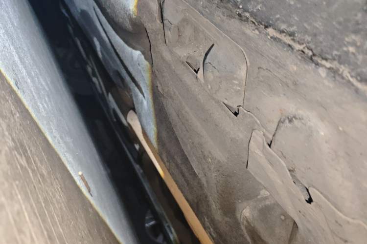 Used Mercedes-Benz E-Class 2015 E 260 L Chassis Front Right