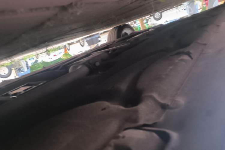 Used Mercedes-Benz E-Class 2015 E 320 L Sport 4MATIC Chassis Front Right