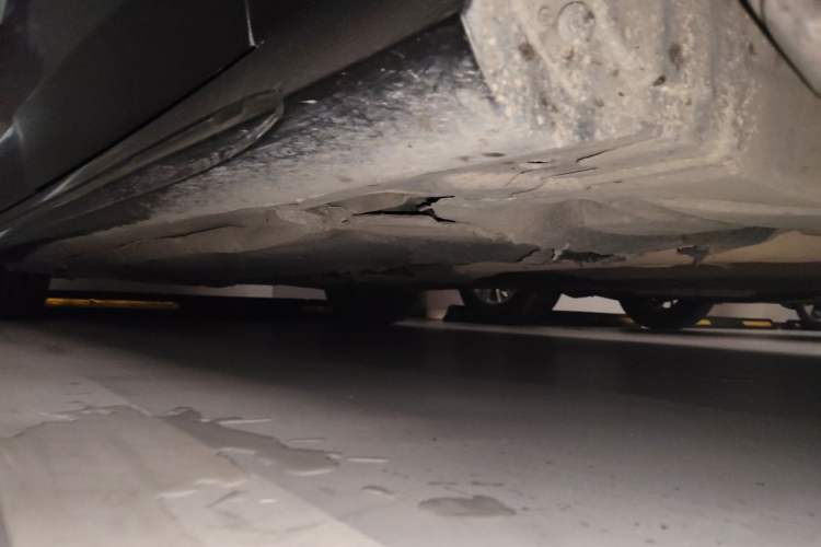 Used Mercedes-Benz E-Class 2015 E 260 L Sport Luxury Model Chassis Front Right