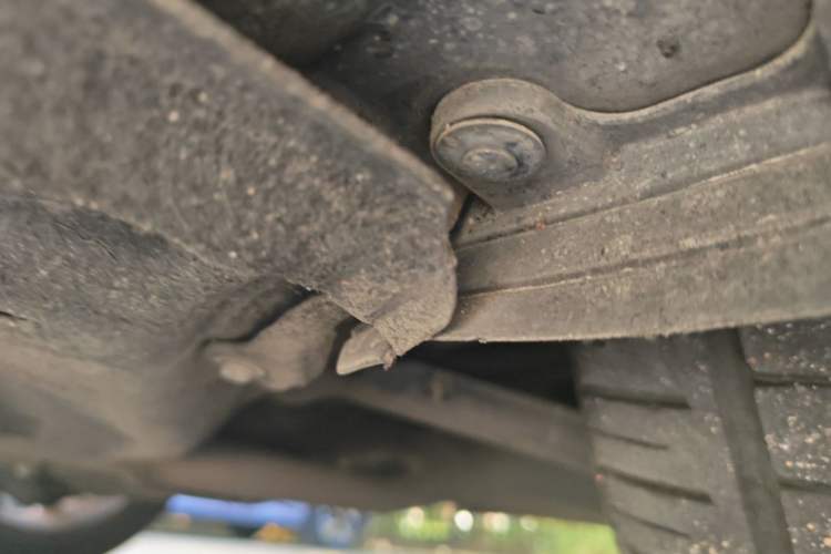 Used Mercedes-Benz E-Class 2015 E 200 L Sport Edition Chassis Front Right