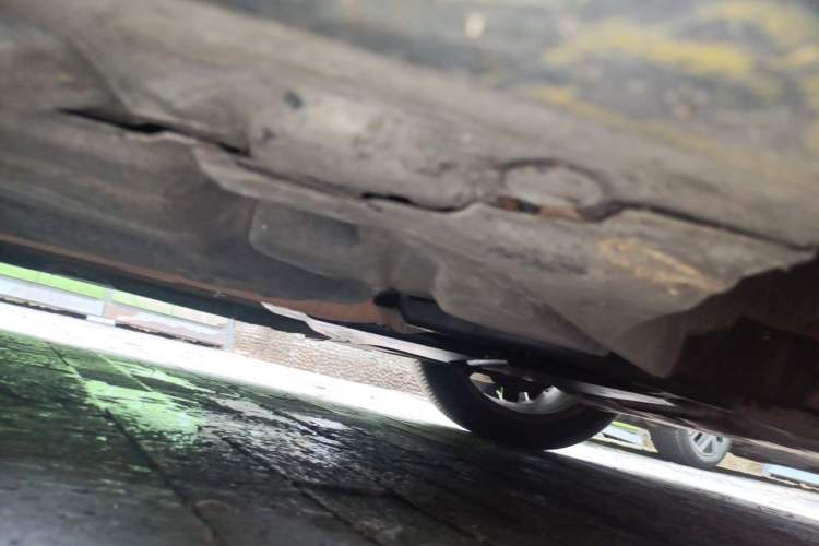 Used Mercedes-Benz E-Class 2015 E 260 L Sport Edition Chassis Front Right
