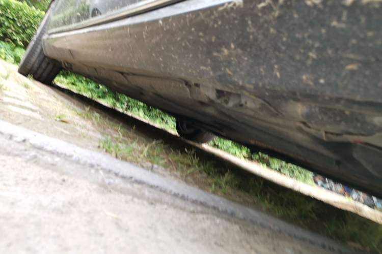 Used Mercedes-Benz E-Class 2015 E 260 L Chassis Front Right