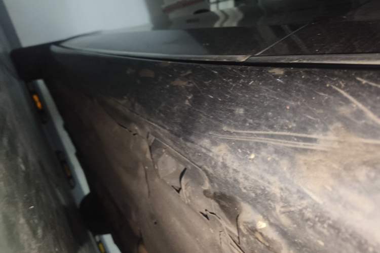 Used Mercedes-Benz E-Class 2015 Facelift E 200 L Chassis Front Right