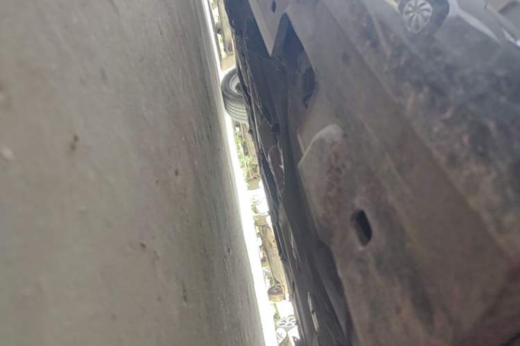 Used Mercedes-Benz E-Class 2015 E 260 L Sport Edition Chassis Front Right