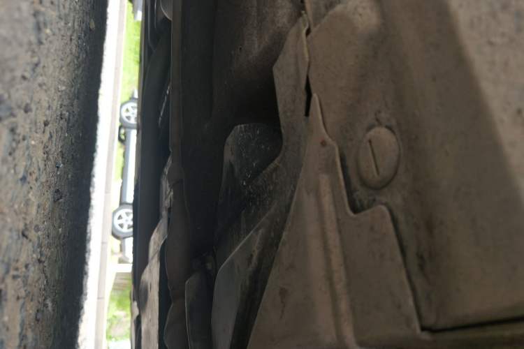 Used Mercedes-Benz E-Class 2015 E 320 L Chassis Front Right