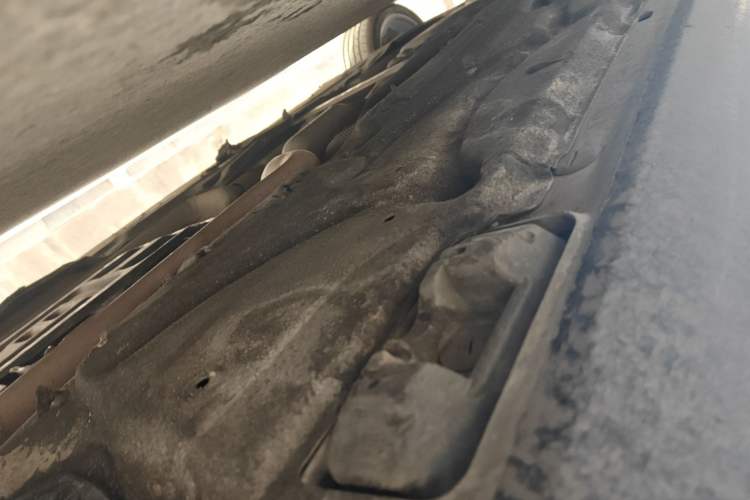 Used Mercedes-Benz E-Class 2015 Revised E 260 L Chassis Front Right