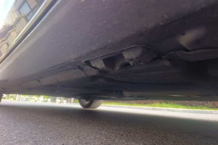 Used Mercedes-Benz E-Class 2015 E 320 L 4MATIC Chassis Front Right