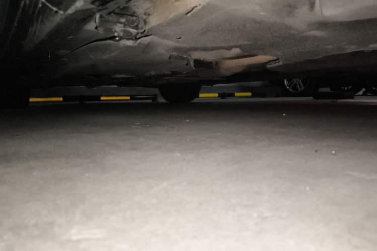 Used Mercedes-Benz E-Class 2015 Restyled E 260 L Sport Edition Chassis Front Right