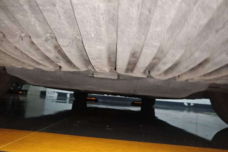 Used Mercedes-Benz E-Class 2015 E 260 L Chassis Front