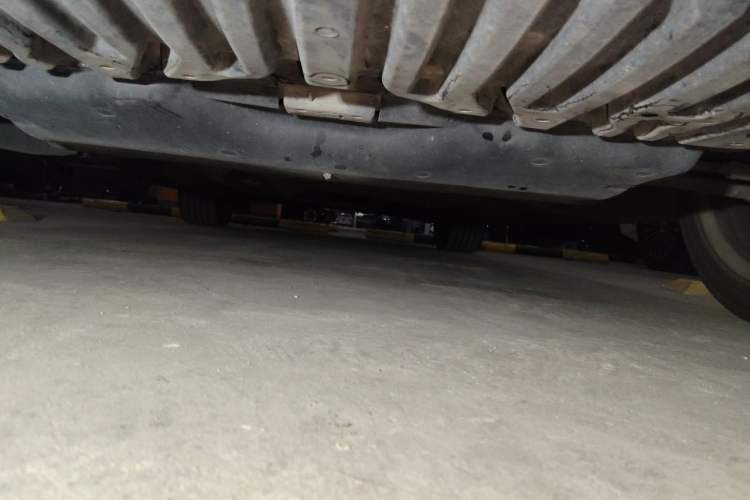 Used Mercedes-Benz E-Class 2015 Facelift E 200 L Chassis Front