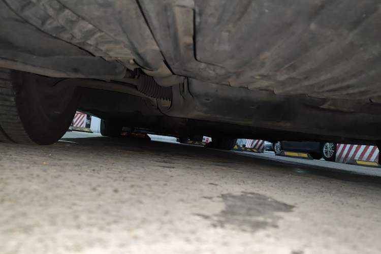 Used Mercedes-Benz E-Class 2015 E 260 L Sport Luxury Model Chassis Front