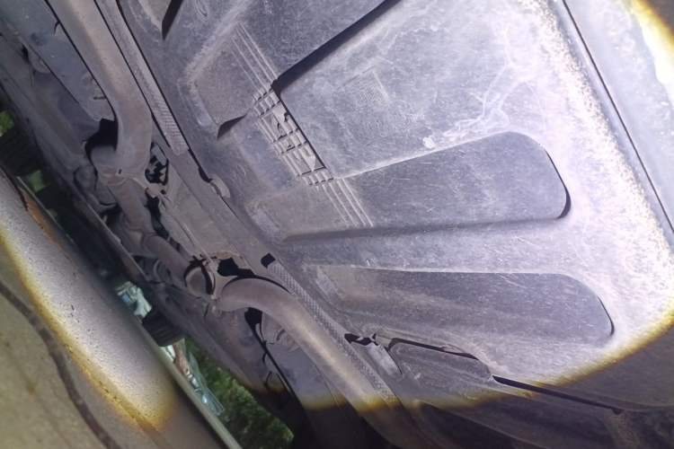 Used Mercedes-Benz E-Class 2015 E 320 L 4MATIC Chassis Rear