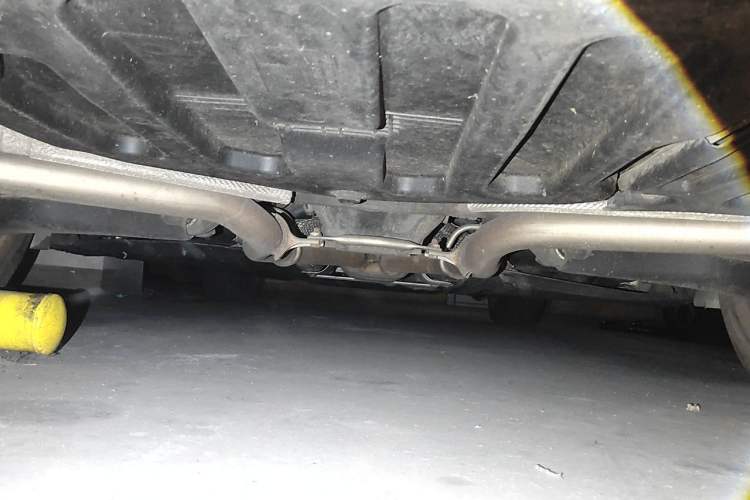 Used Mercedes-Benz E-Class 2015 E 260 L Sport & Fashion Model Chassis Rear