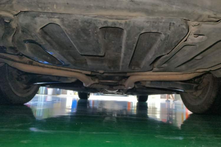 Used Mercedes-Benz E-Class 2015 E 260 L Sport & Fashion Model Chassis Rear