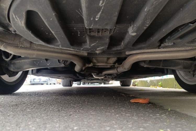 Used Mercedes-Benz E-Class 2015 Facelift E 200 L Chassis Rear