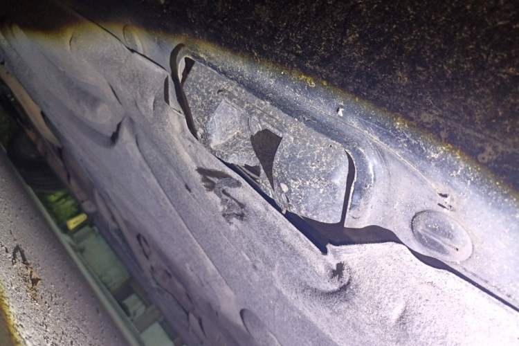 Used Mercedes-Benz E-Class 2015 E 320 L 4MATIC Chassis Rear Left