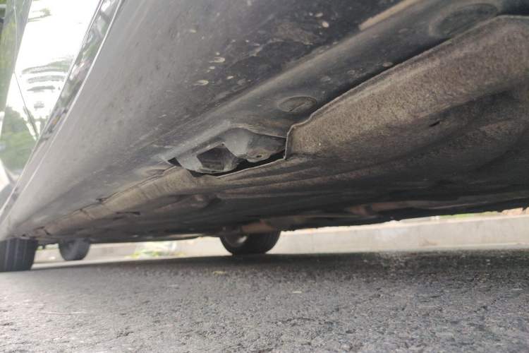 Used Mercedes-Benz E-Class 2015 Restyled E 260 L Sport Edition Chassis Rear Left
