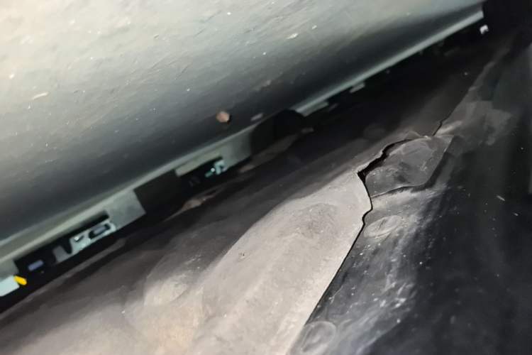 Used Mercedes-Benz E-Class 2015 Facelift E 200 L Chassis Rear Left