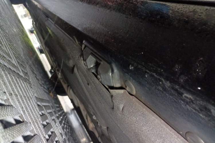 Used Mercedes-Benz E-Class 2015 Revised E 260 L Chassis Rear Left