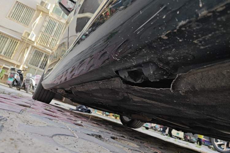 Used Mercedes-Benz E-Class 2015 Facelift E 200 L Chassis Rear Left