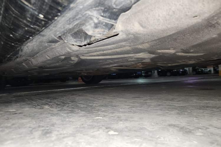 Used Mercedes-Benz E-Class 2015 Restyled E 260 L Sport Edition Chassis Rear Left