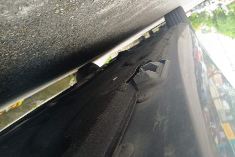 Used Mercedes-Benz E-Class 2015 Facelift E 200 L Chassis Rear Left