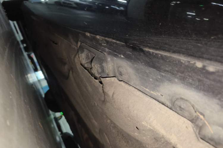 Used Mercedes-Benz E-Class 2015 Facelift E 200 L Chassis Rear Left