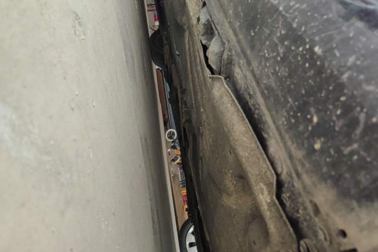 Used Mercedes-Benz E-Class 2015 E 260 L Sport Edition Chassis Rear Left