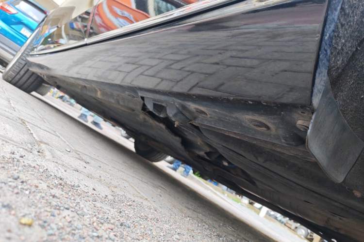 Used Mercedes-Benz E-Class 2015 Facelift E 200 L Chassis Rear Left