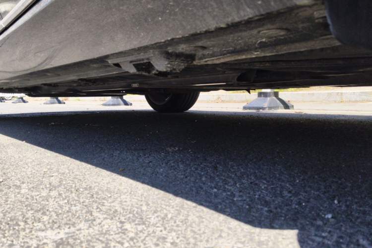 Used Mercedes-Benz E-Class 2015 E 260 L Chassis Rear Left
